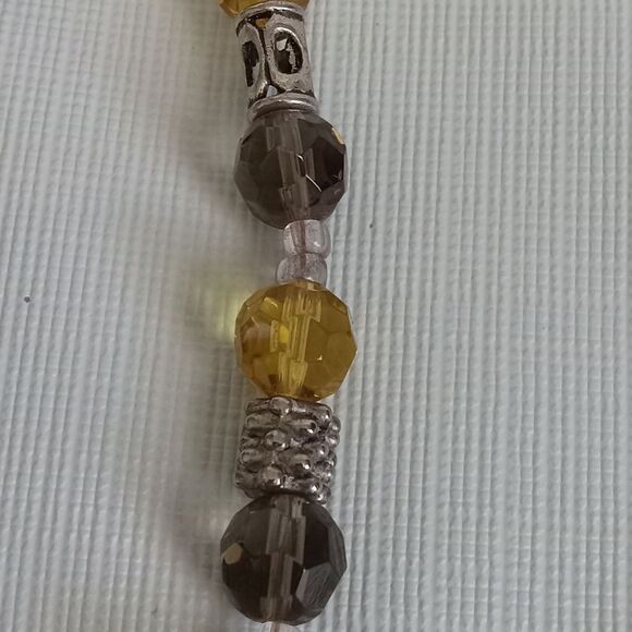 Vintage Gray & Yellow Transparent Beads with Metal Beads Single Strand Necklace - Picture 5 of 9